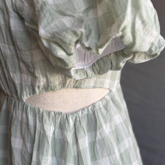 Show Me Your Mumu Women's Eloise Maxi Cutout Dress | Color: Plaid | Size: Large - Picture 3 of 7